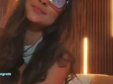 Chaturbate Live Sex of alana_haze