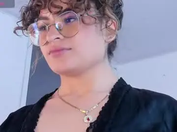Chaturbate Free Live Porn of emily_fiori