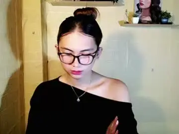Chaturbate Live Porn of chinitaluxe