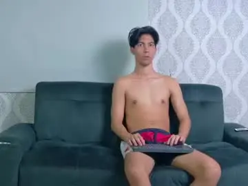 Chaturbate Best live sex cam show of couple_hot_2025