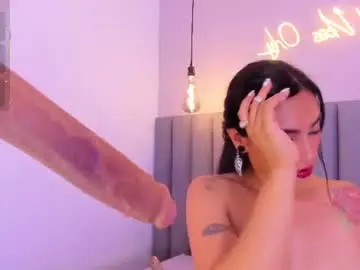 Chaturbate Best live sex cam show of leamonroe__