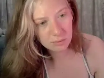 Chaturbate Live Sex of earn_my_lily