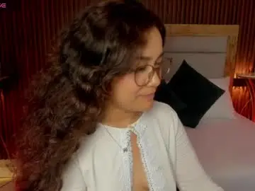 Chaturbate Adult Webcams of rossie_lanie_