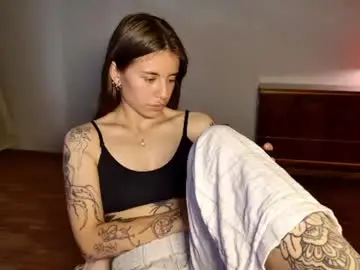 Chaturbate Sex Chat of lucyrait