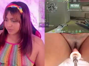 Chaturbate Free Porn Cam of nikolebaker