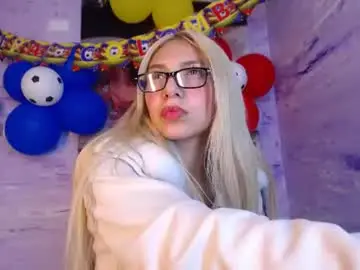 Chaturbate Free Live Porn of winter_girl_07