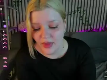 Chaturbate Watch Live Sex Cams of polly__mayer