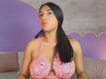 Chaturbate Nude Webcam of tissha_banner