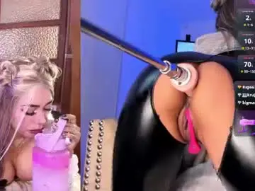 Chaturbate Live Sex Cam of luciana_hunters
