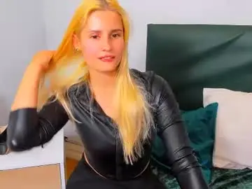 Chaturbate Adult Webcams of catringood