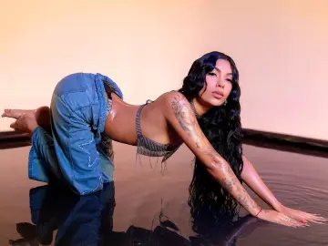 Imlive Watch Live Sex Cams of AlisonRossi