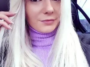Myfreecams Live Sex Cam of SoftPleasurex