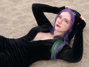 Myfreecams Live Sex Cam of Violetrix