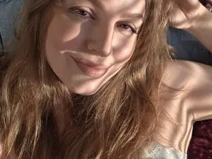 Myfreecams Live Sex Cam of MyaDelaney