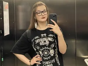 Myfreecams Live Porn of LunaXcherry