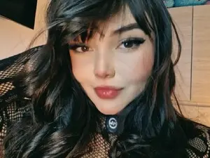 Myfreecams Nude Webcam of ImDahian