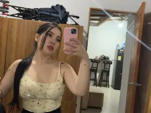 Myfreecams Live Porn of Jenmartinez
