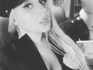 Myfreecams Adult Webcam of Imthinkaboutu