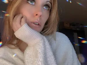 Myfreecams Free Porn Cam of Tabby_69