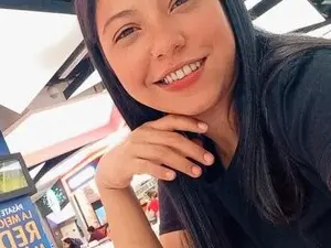 Myfreecams Live Sex Cam of Leylaforniert
