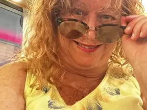 Myfreecams Sex Cam of Curvygranny54