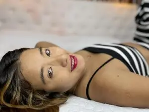 Myfreecams Free Live Porn of Sofhiaa_