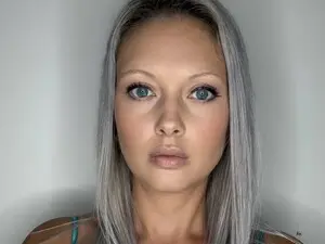 Myfreecams Live Sex Cam of Crystaaal