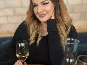 Myfreecams Free Live Porn of LaraHartt