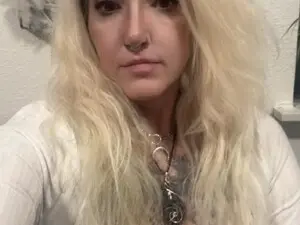 Myfreecams Free Porn Cam of Catt_lepurr