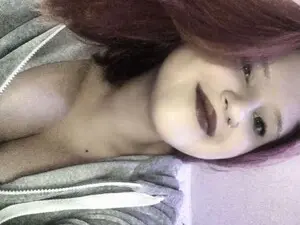 Myfreecams Free Porn Cam of RedLuna
