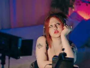 Myfreecams Sex Cam of BitchofSun