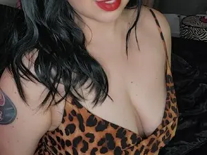 Myfreecams Live Sex Cam of Edge_Doll