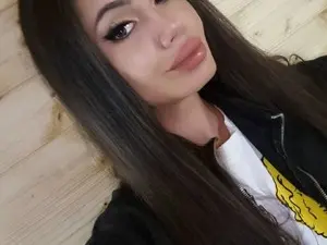Myfreecams Live Sex Cam of cataleaxxx