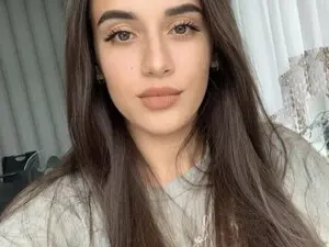 Myfreecams Adult Video Chat of AlinaXxx_
