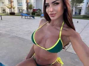 Myfreecams Free Live Porn of EllenKarter