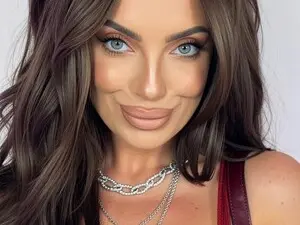 Myfreecams Free Porn Cam of Anabella_Star