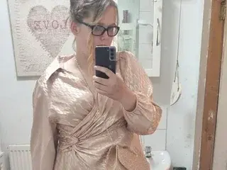 Streamate Watch Live Sex Cams of Scarletcum69