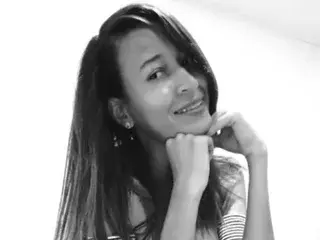 Streamate Free Live Porn of Mariana_hh