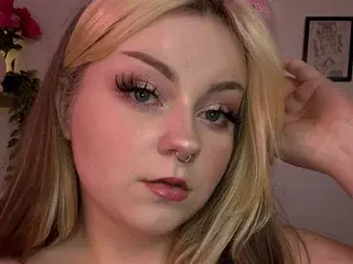 Streamate Free Live Porn of MaxineMoonxx