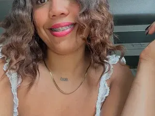 Streamate Sex Chat of BustyGlow121