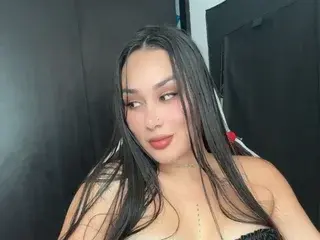 Streamate Adult Webcam of SweetMilkd