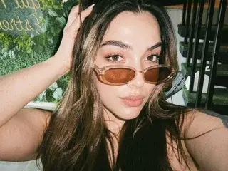Streamate Live Sex Cam of AmberLewiis