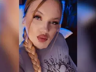 Streamate Watch Live Sex Cams of MelanieBrownn