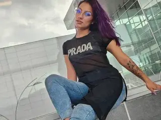 Streamate Sex Cam of vale_alvarez
