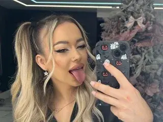 Streamate Private Sex Chat of KylieJoyce