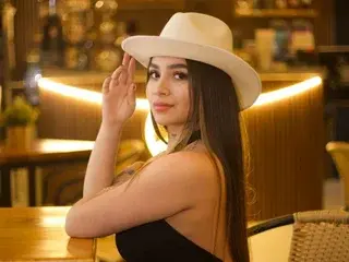 Streamate Free Porn Cam of LunaaBaker