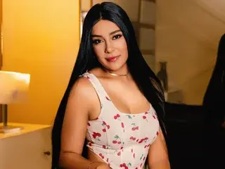 Streamate Watch Live Sex Cams of ValeryMontiel