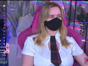 Stripchat Live Sex Cam of KellyPoter