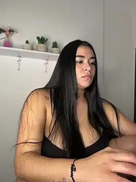 Stripchat Adult Webcam of kristynmassey