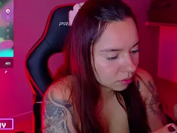 Stripchat Free Live Porn of samantha_tattu